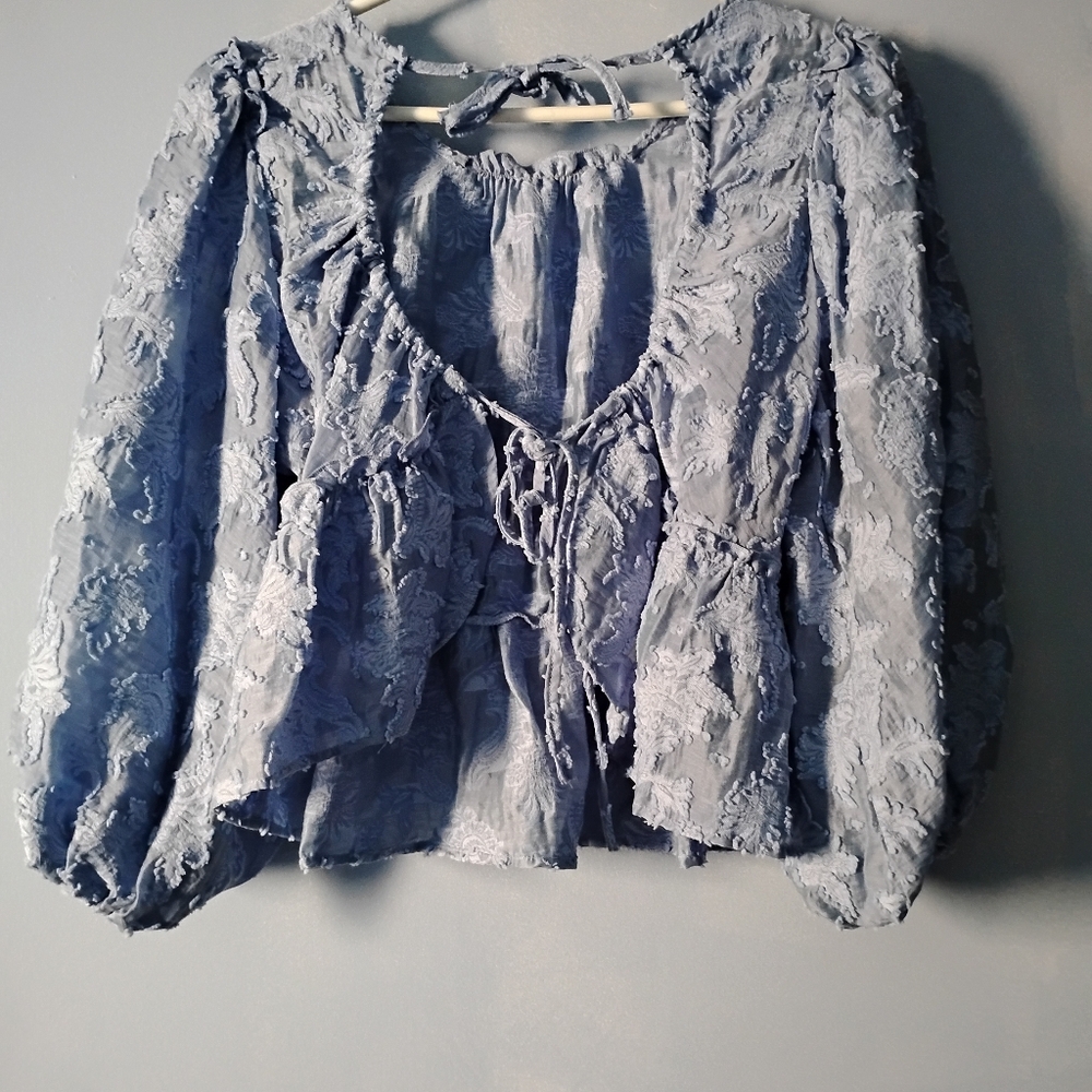 Free People Blue Applique Floral Blouse Tie Back M - Picture 3 of 4